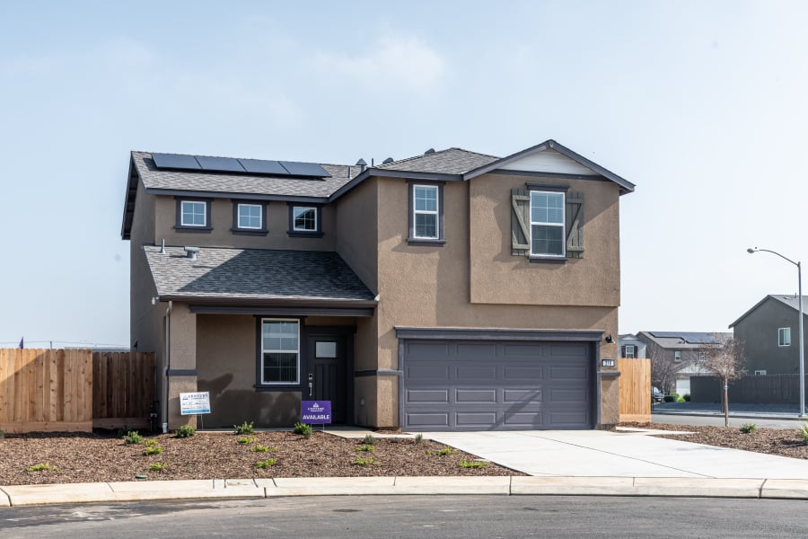 0129 210 Travis Court