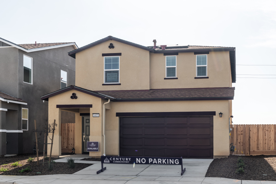 0051 6405 W Austin Way