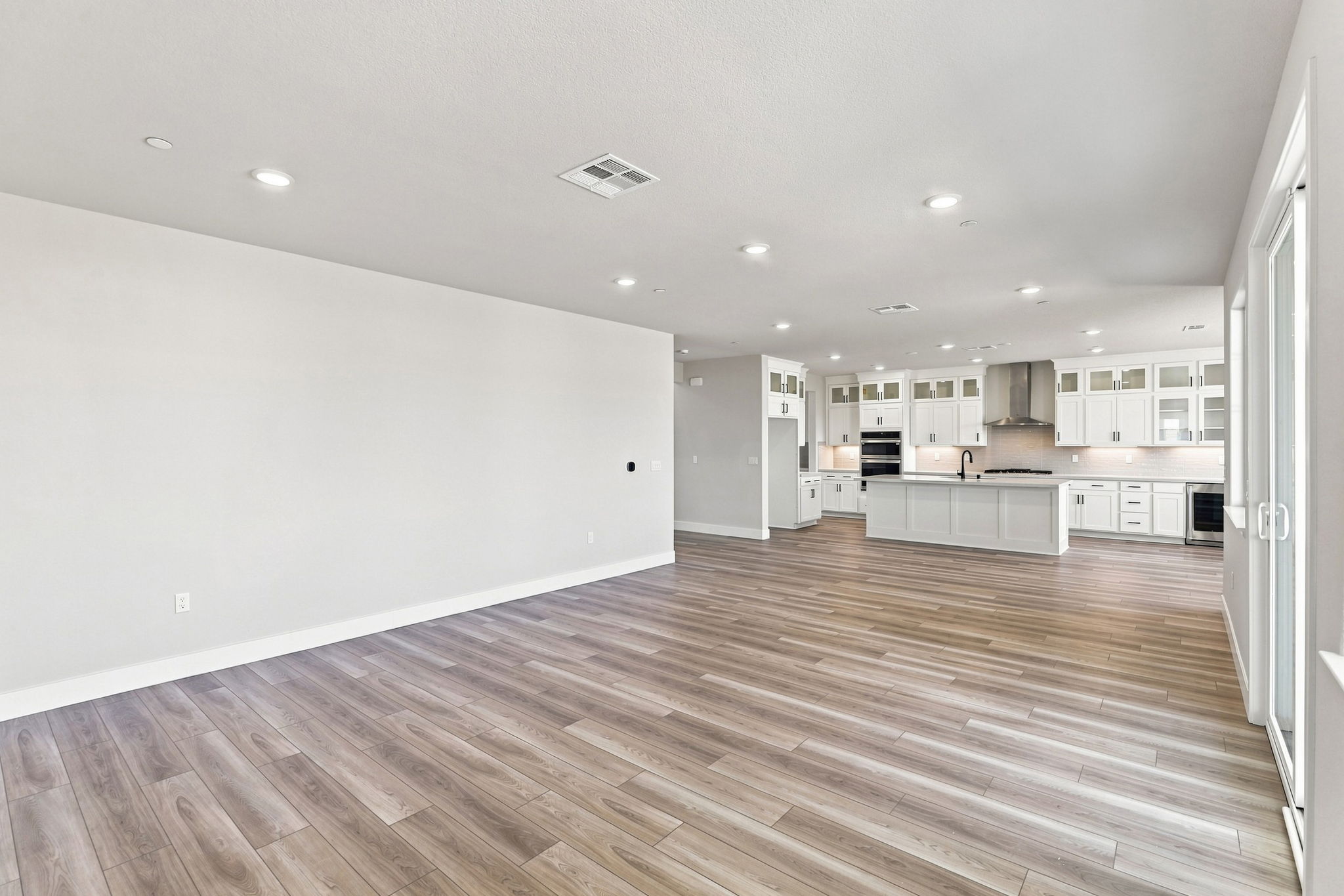 A large empty room.