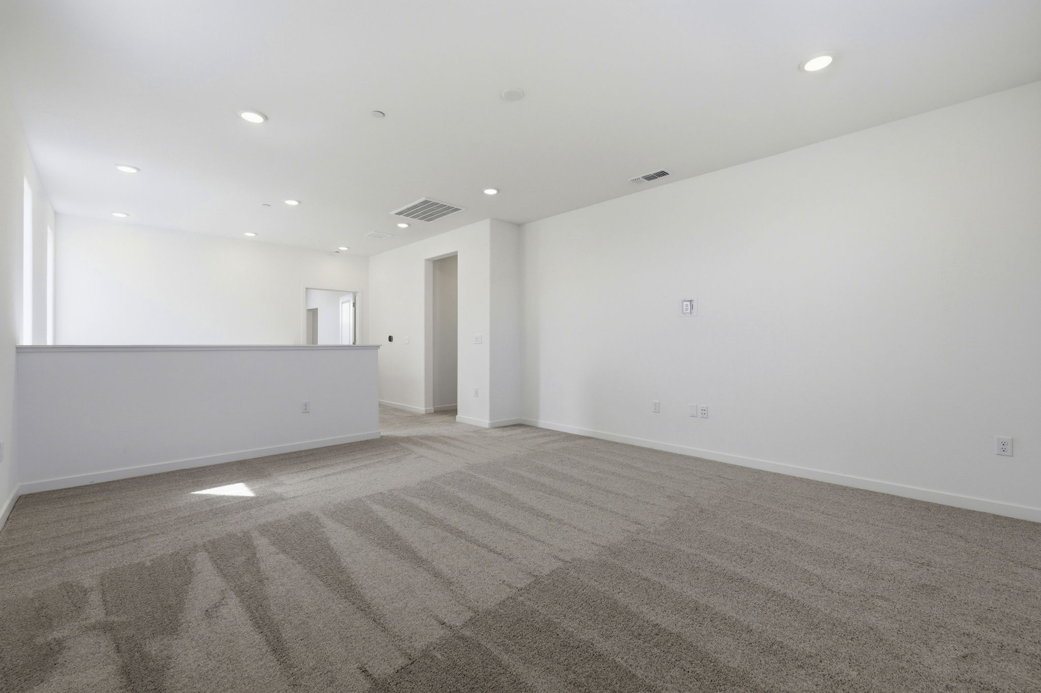 A large empty room.
