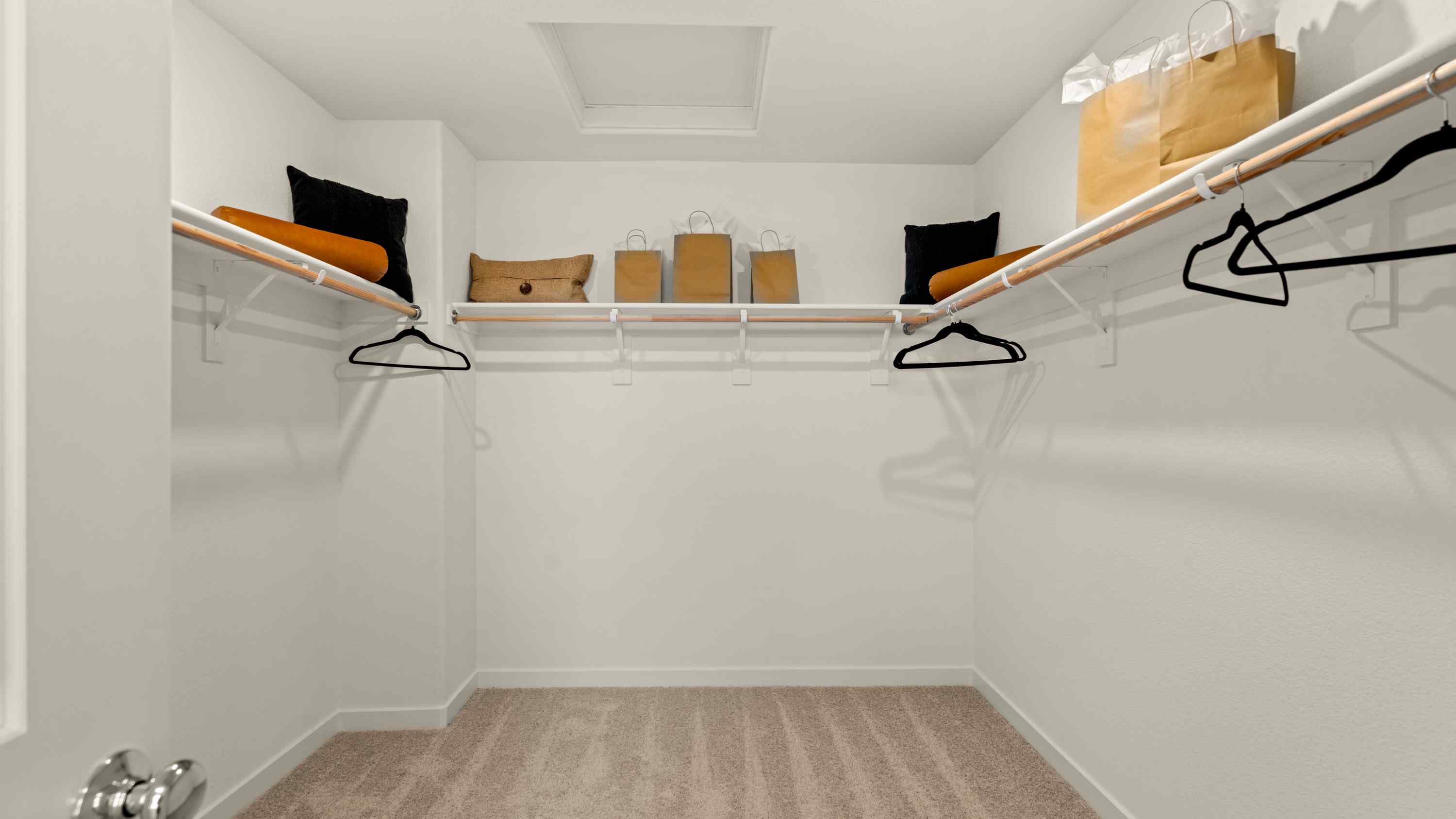 A room with a bed and a table.