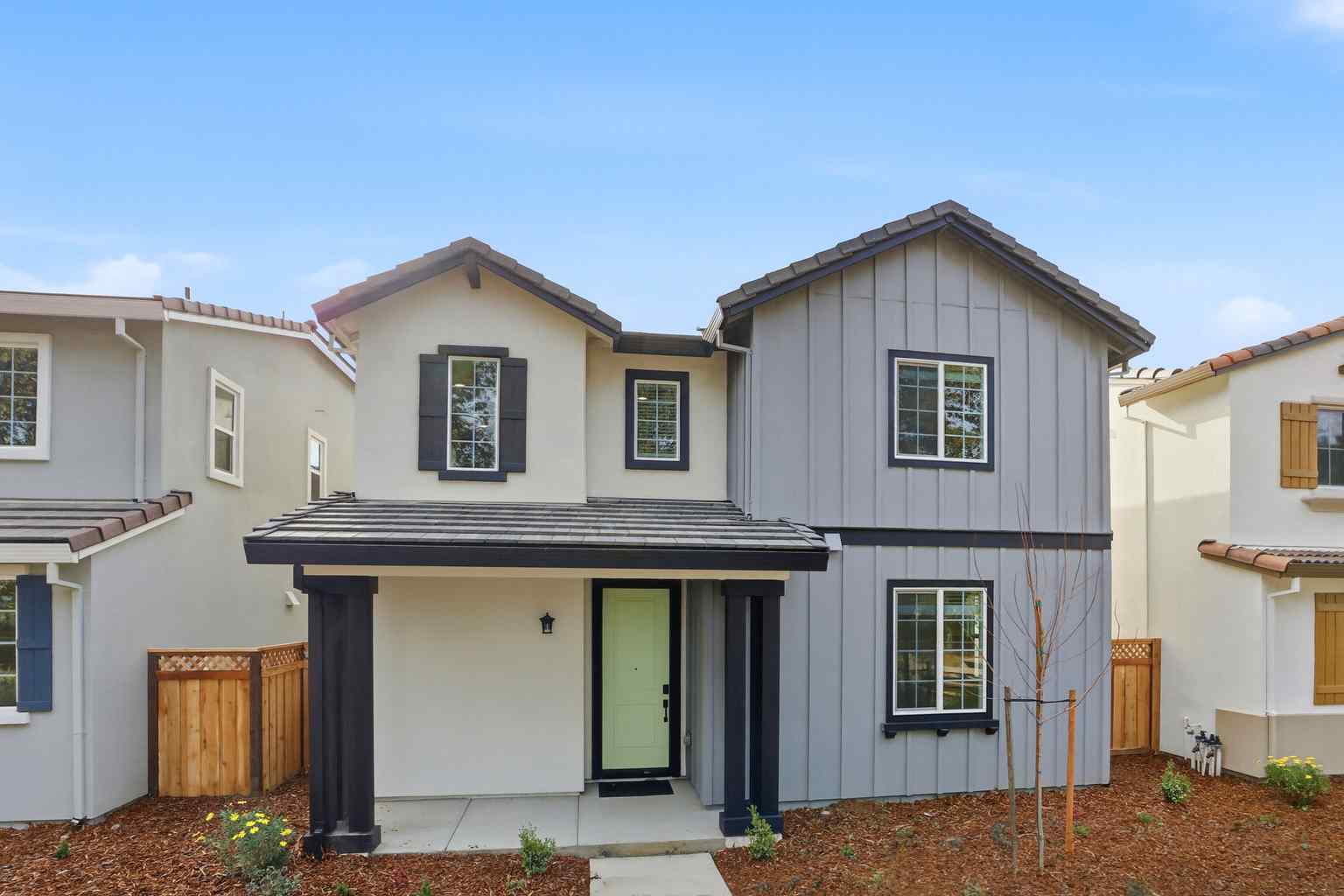 0118 792 Salt River Lane