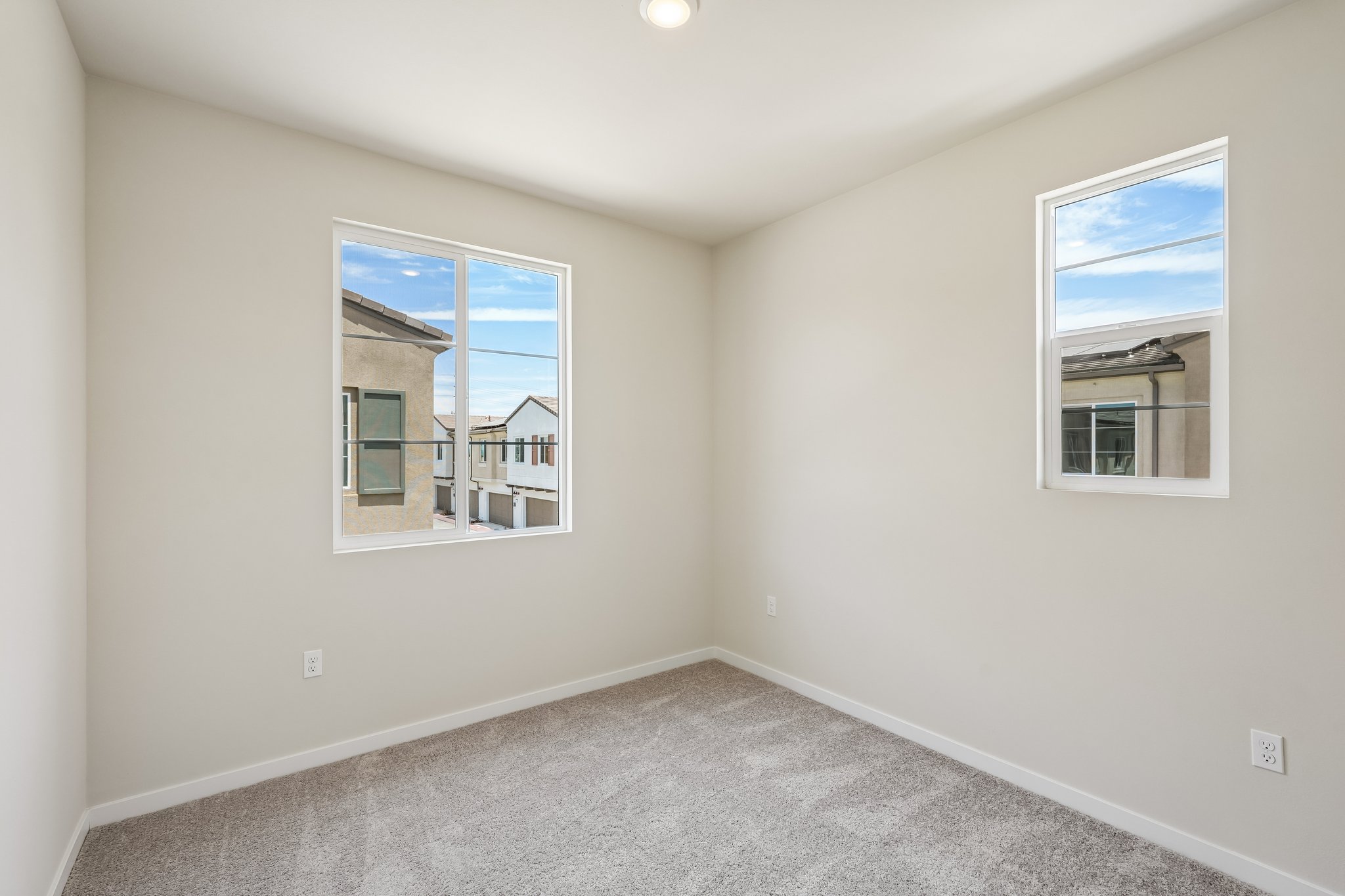 A room with windows.