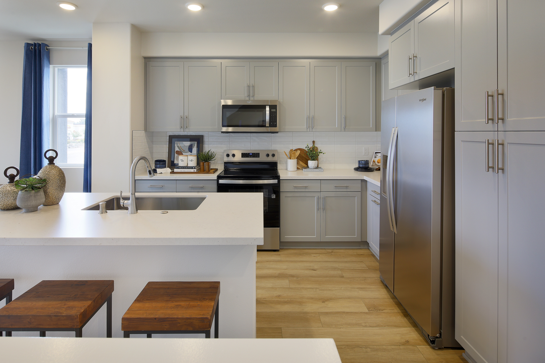 0015 9518 HANNAH WAY