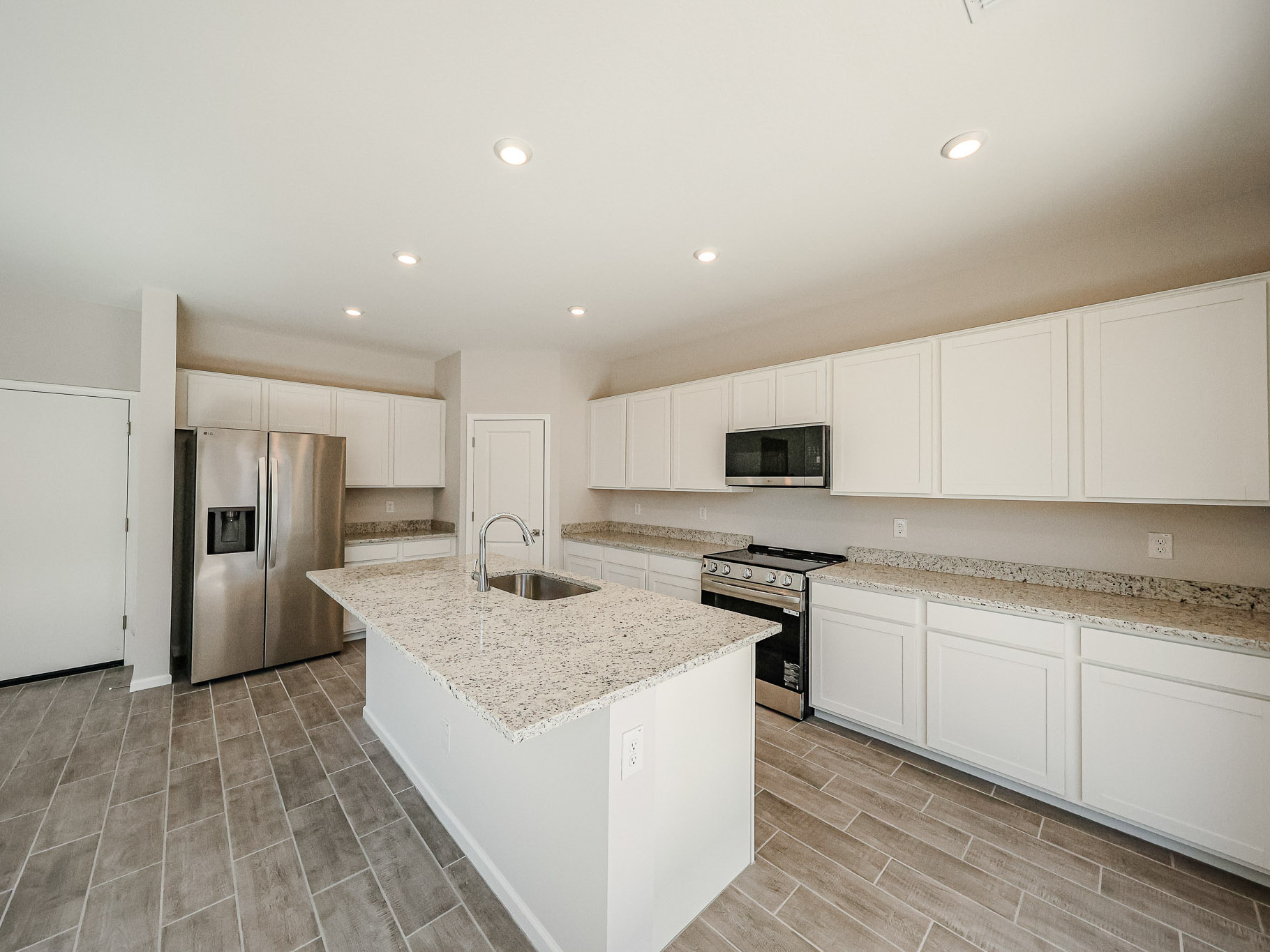 0180 2623 E BOULDER AVE