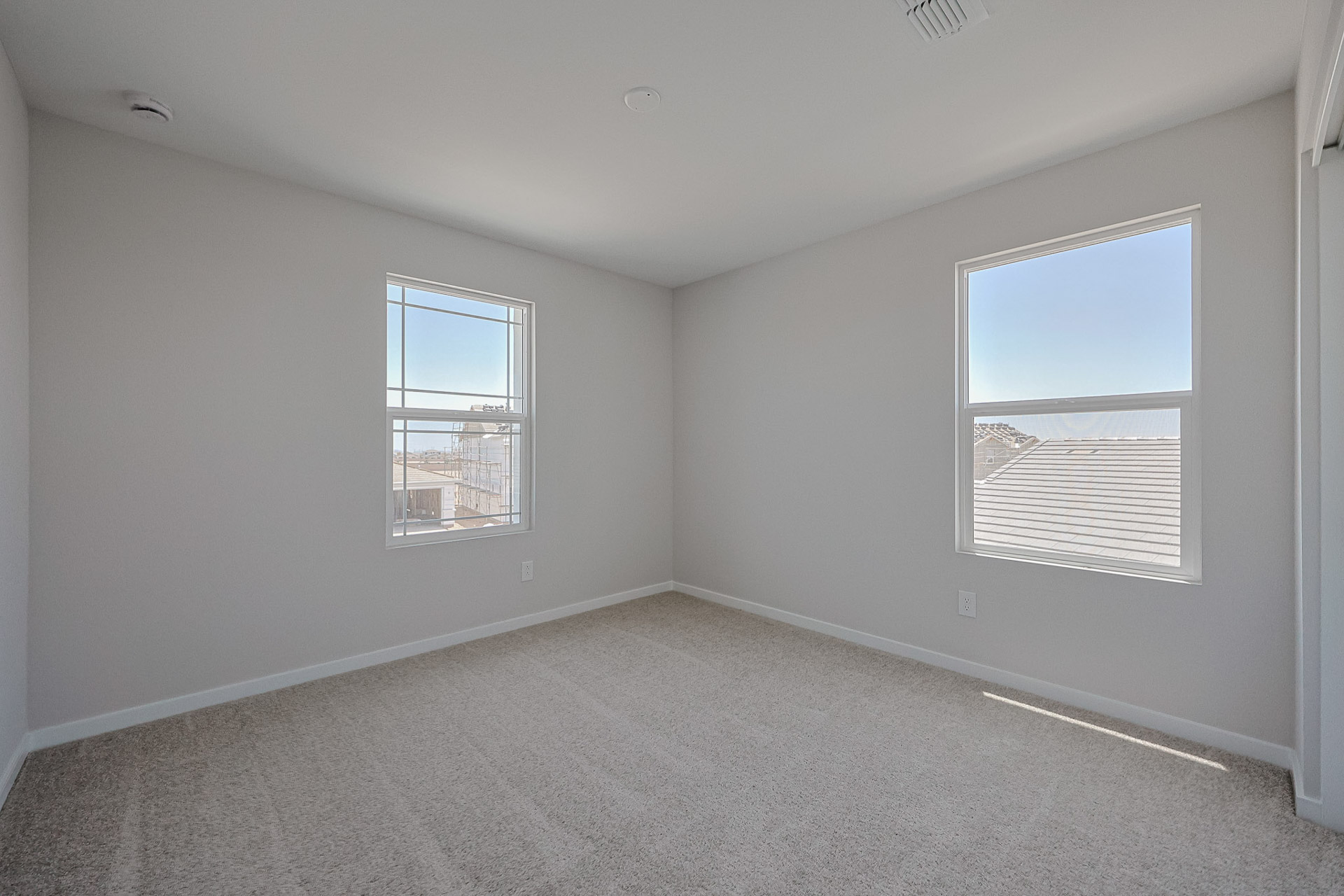 A room with windows.