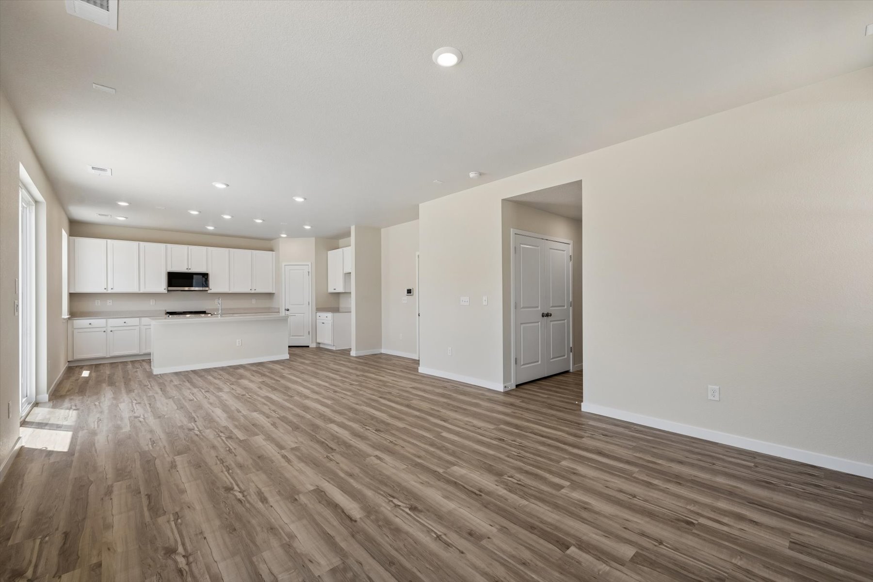 A large empty room.