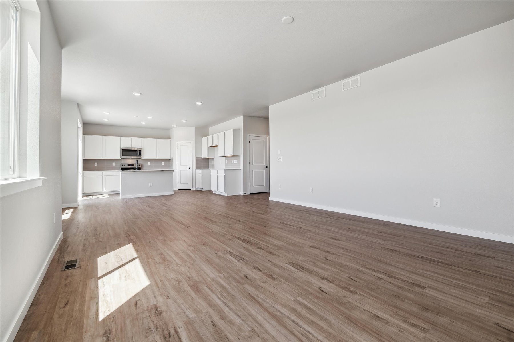 A large empty room.