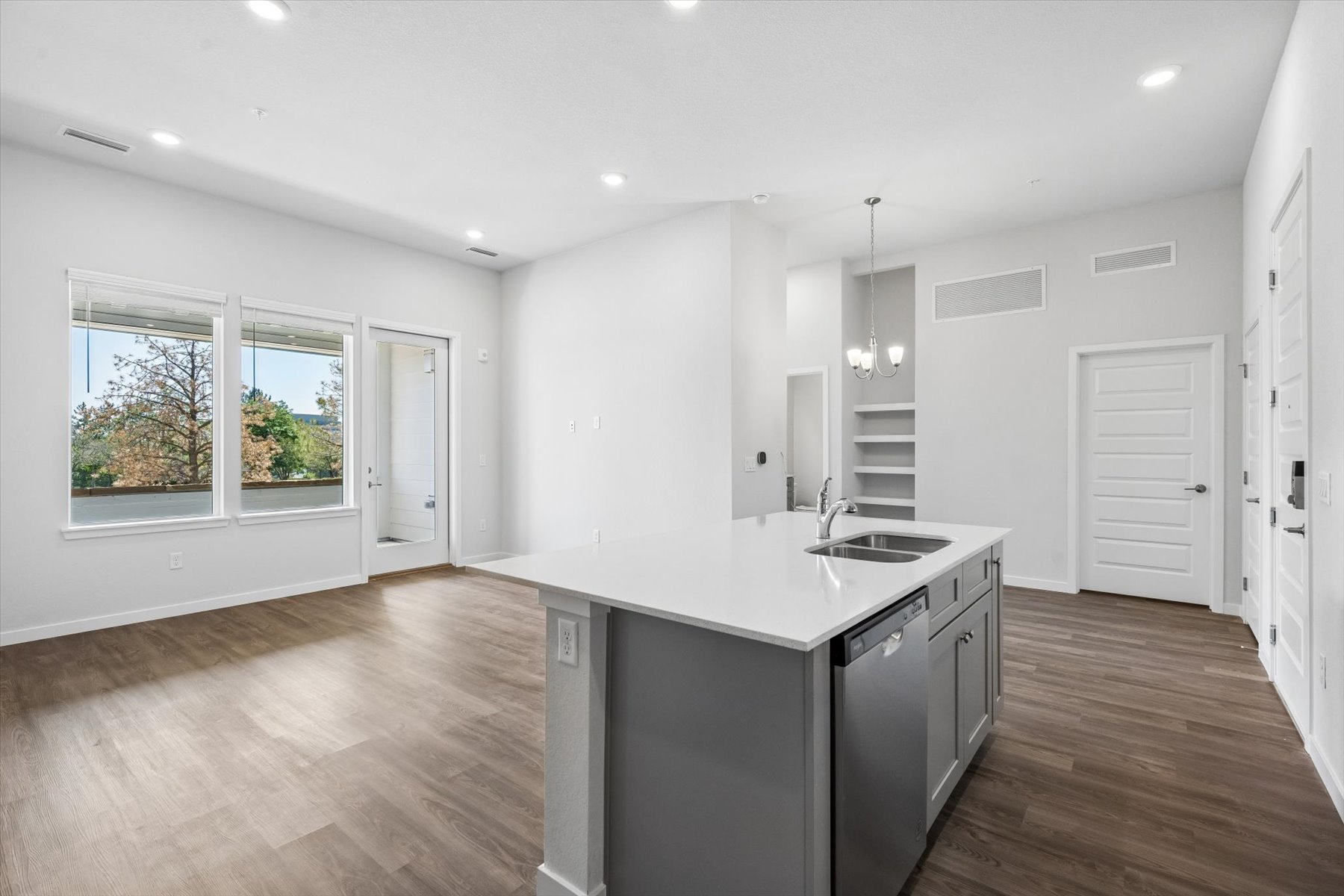 3102 483 Interlocken Blvd., #102