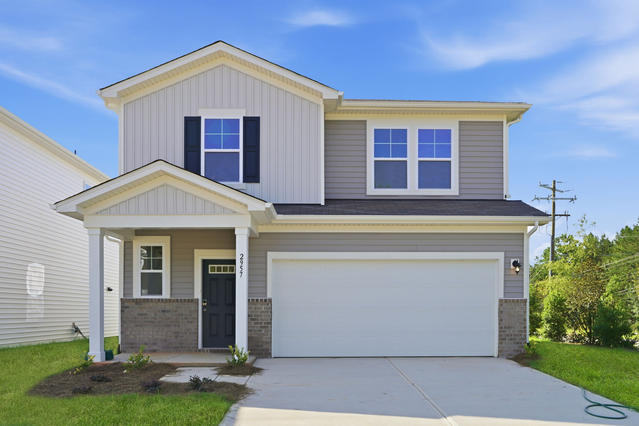 0140 2957 31st Street Lane NE