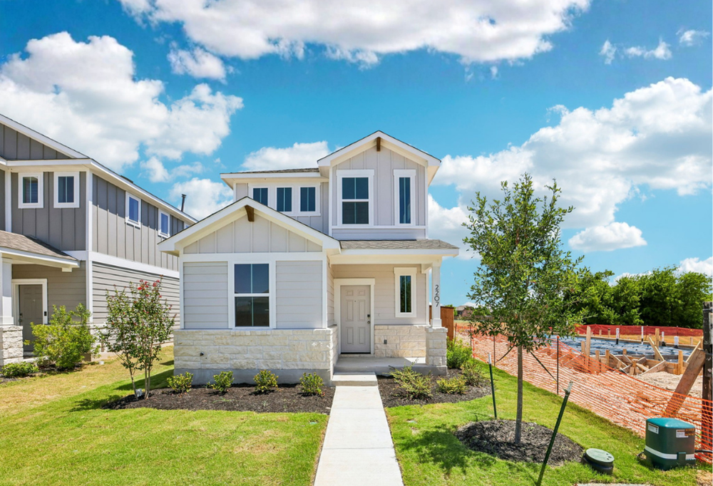 3B3 2207 Oscar Eli Place
