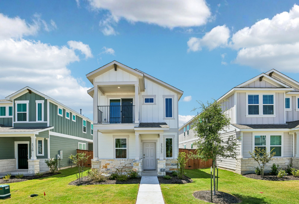 29B3 2325 Oscar Eli Place