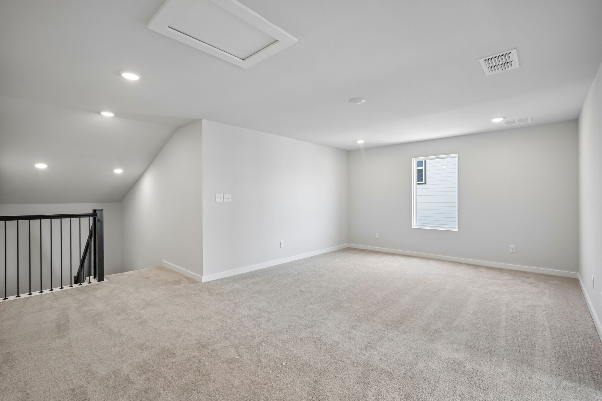 A large empty room.