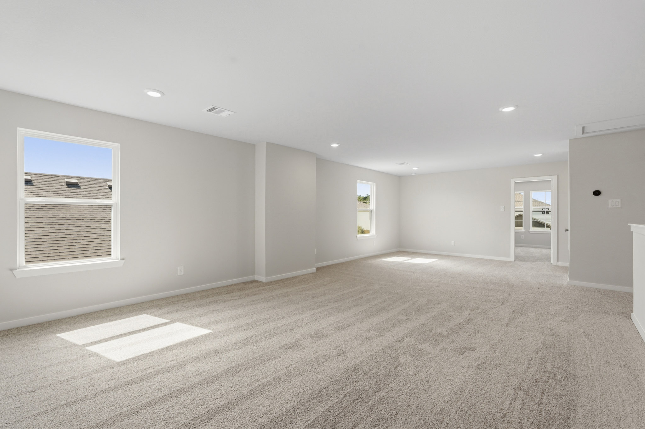A large empty room.