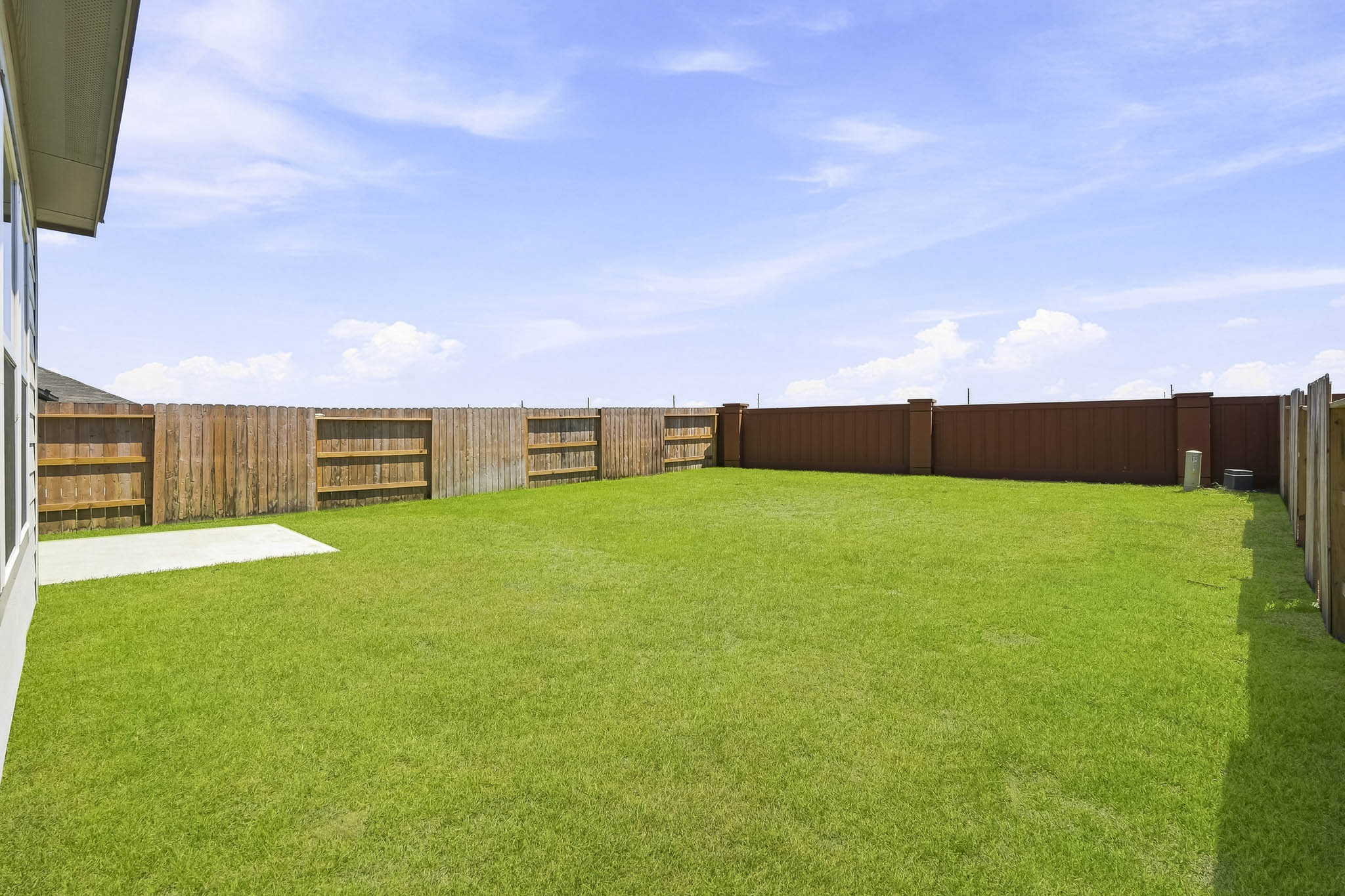 A fenced in yard.