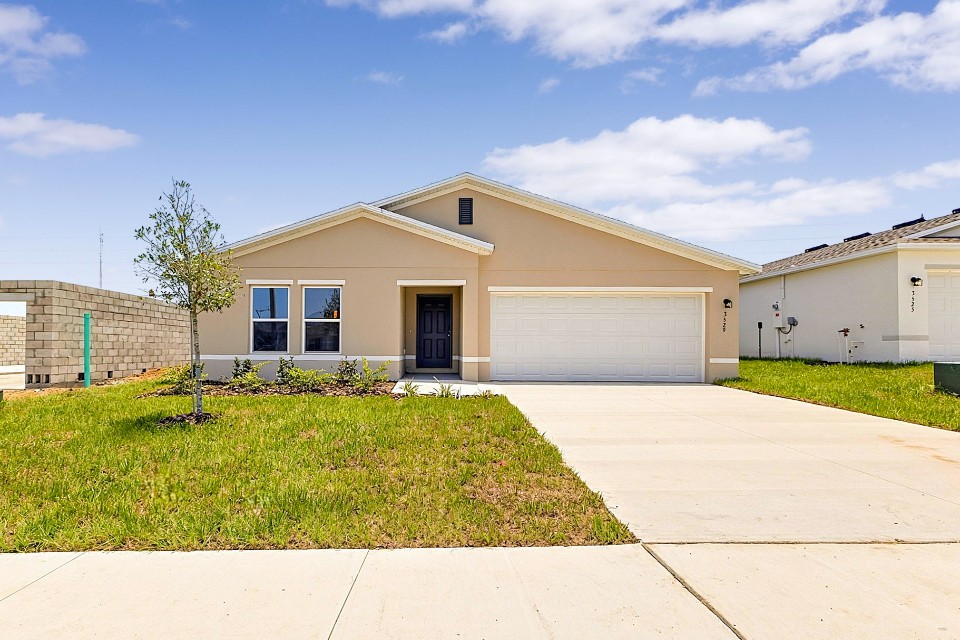 1502 3529 Dahlia Drive